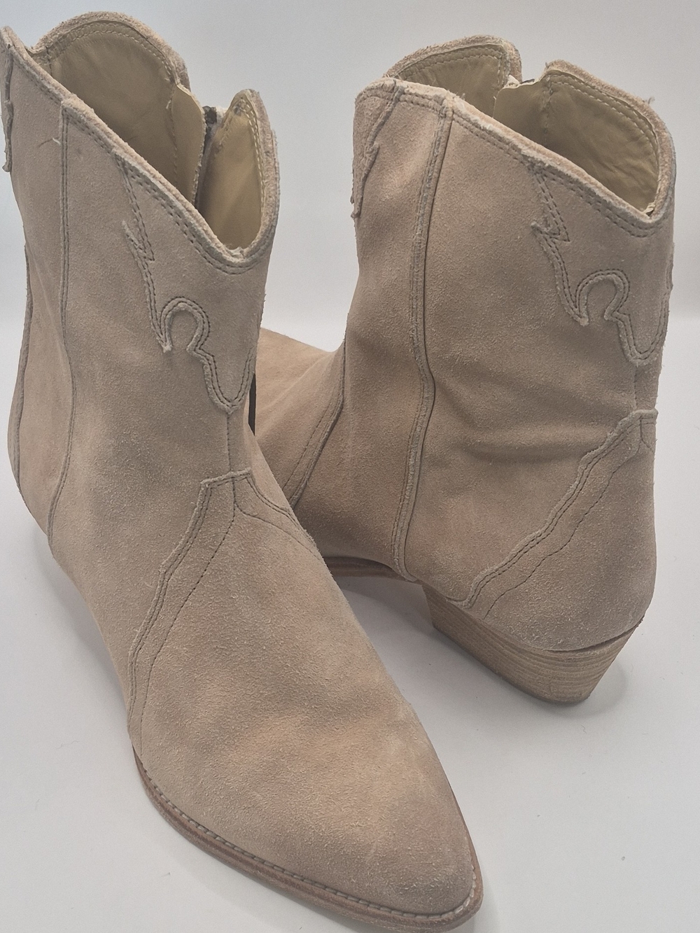 Free People Women’s Frontier Western Suede Boots Sz 9.5 Pearl Sand/Tan